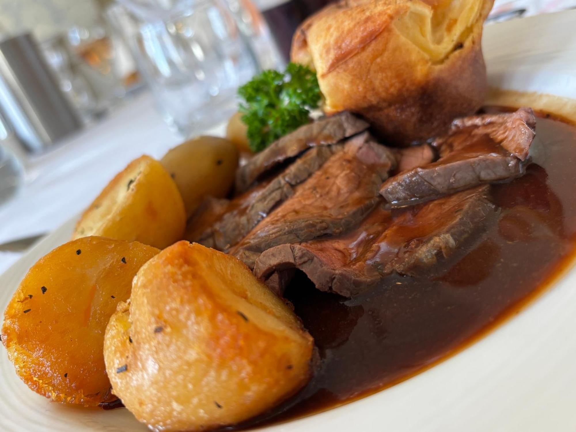 Singleton Lodge Country House Hotel Poulton-le-Fylde Экстерьер фото