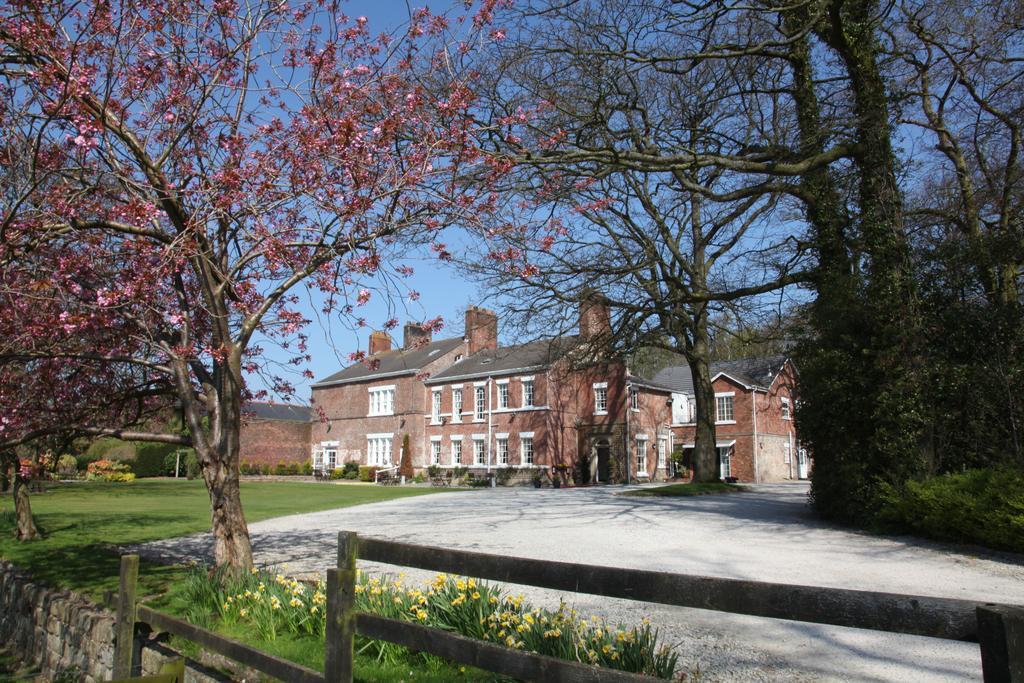 Singleton Lodge Country House Hotel Poulton-le-Fylde Экстерьер фото